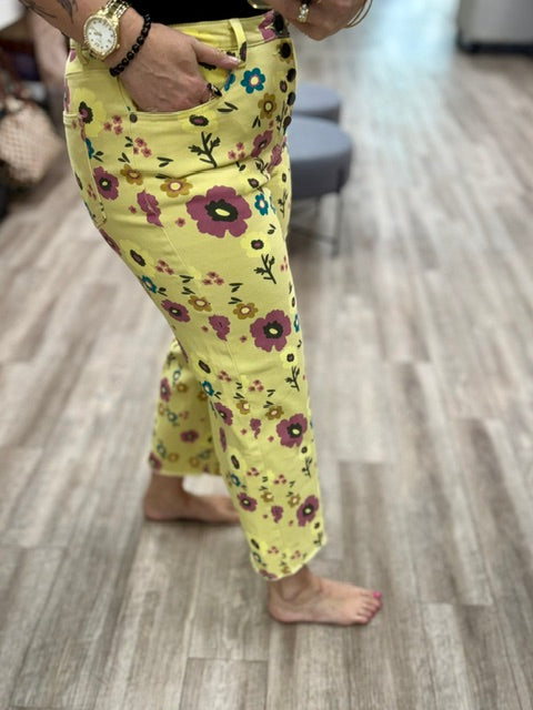 Boho Blooms Crops in Lemon