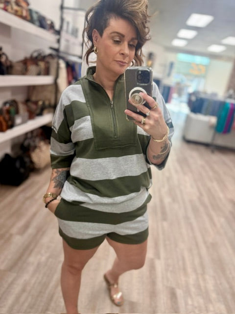 Sunday Stroll Set in Dark Olive