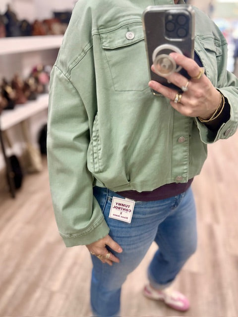 The Cloud Cropped Jacket in Ivy Green