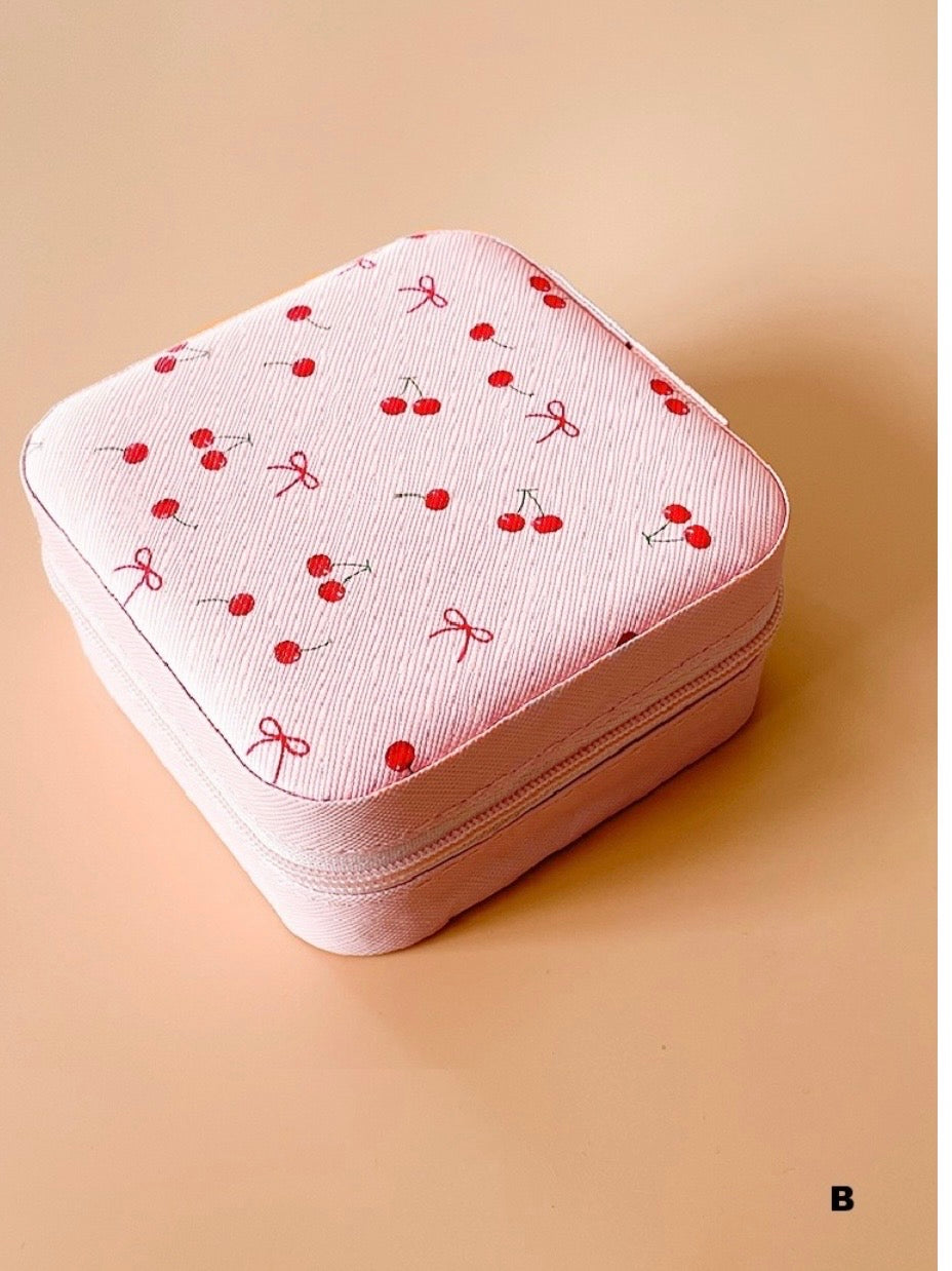 Pattern Jewelry Organizer Case