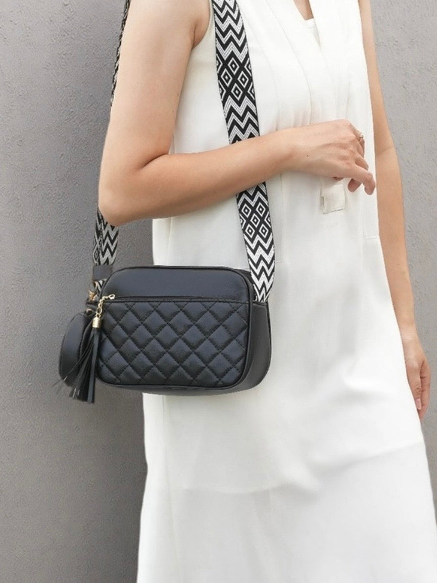 Diamond Quilted Crossbody Coin Purse in Black, Light Rose and Red