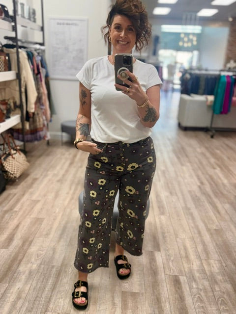 Boho Bloom Crops in Ash