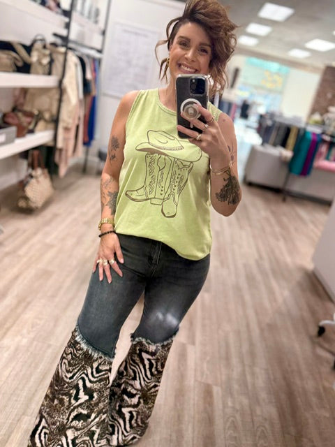 The Backroad Beauty Tank in Pistachio