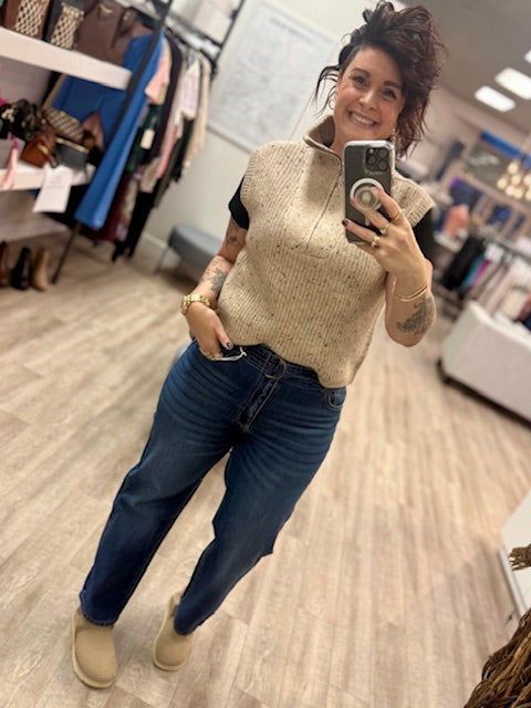 Enid Sleeveless 1/2 Zip Vest in Cream Fleck