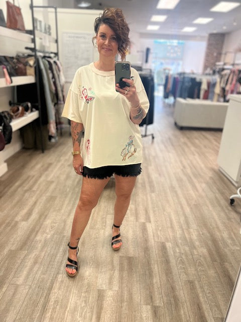 Cotton Vintage Graphic Cowgirl Theme T-Shirt in Ivory