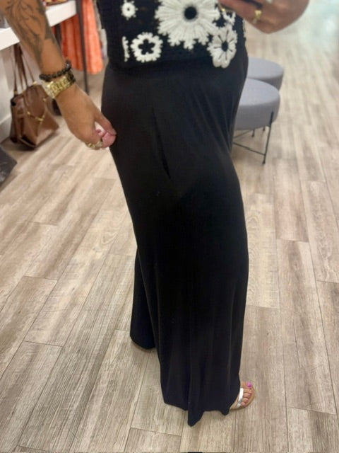 Easy Street Palazzo Pants in Black