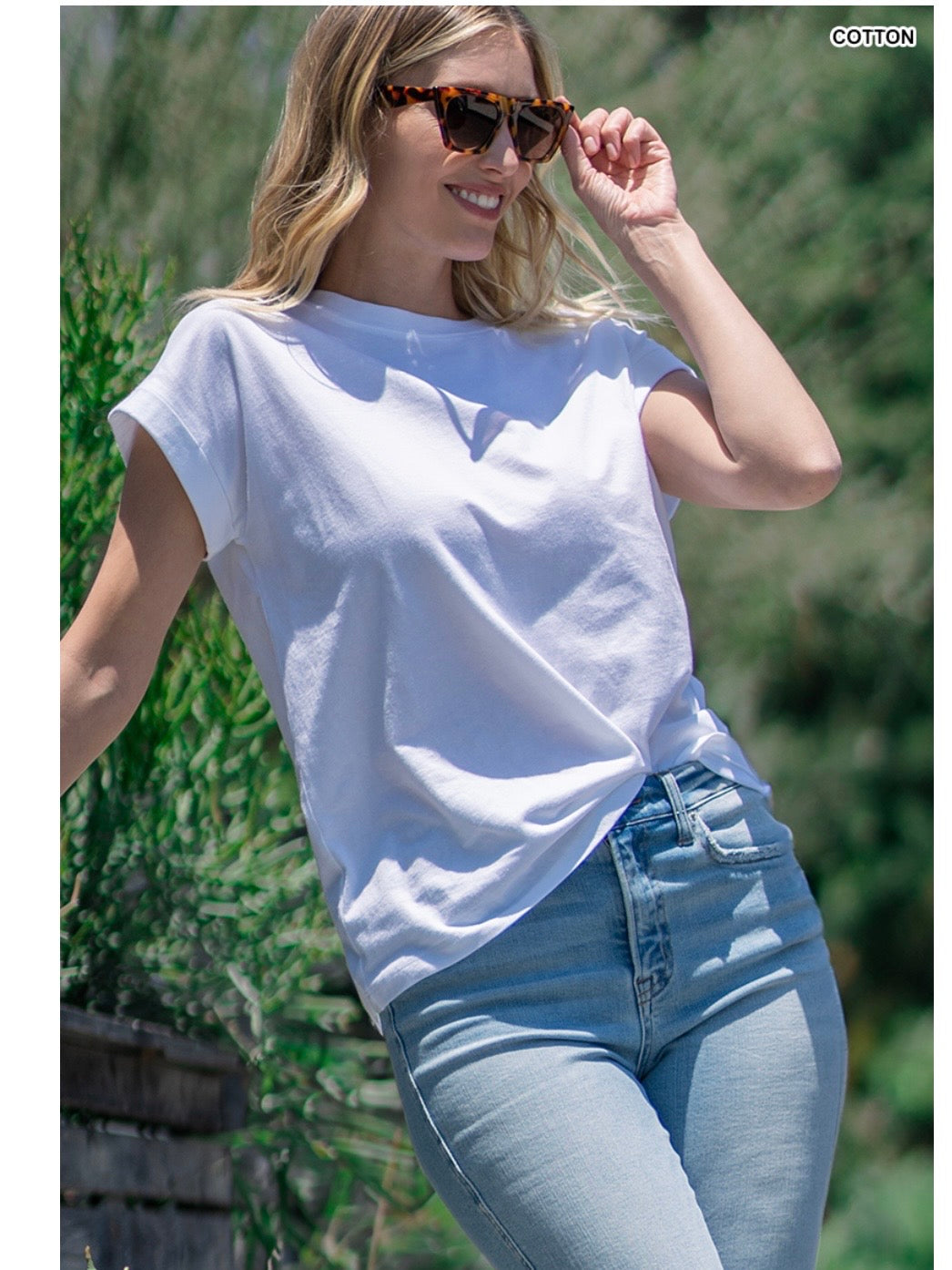 Rocky Rolled Up Sleeve in White