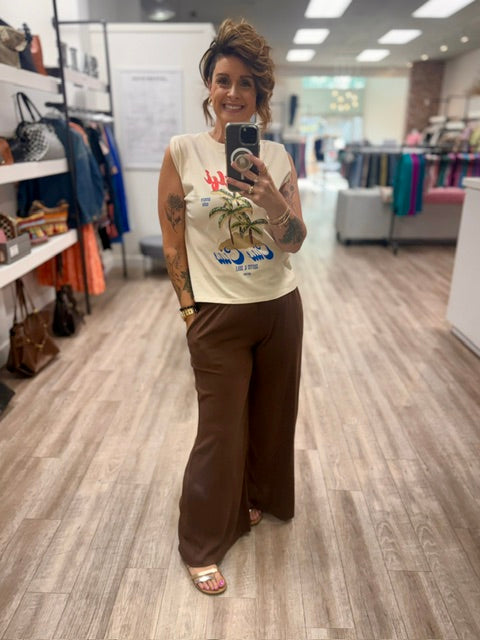 Palm Paradise Shoulder Tee in Whitecap