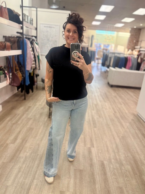 Mock Neck Short Sleeve Sweater in Black