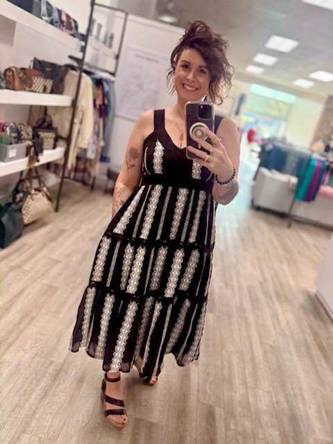 Threads of Midnight Dress in Black