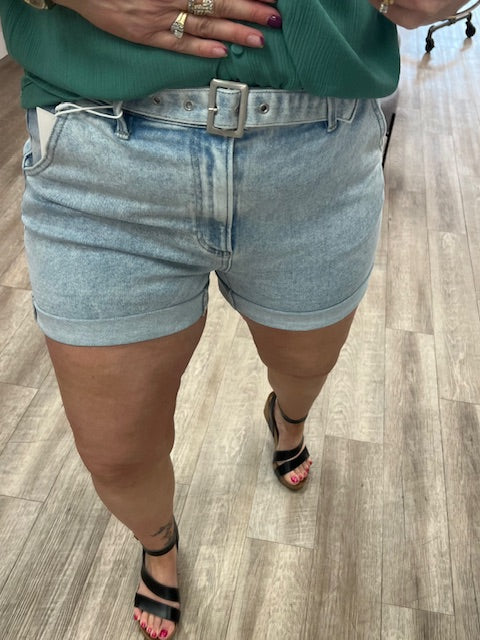 High Rise Belted Rolled Up Shorts in Light By Risen